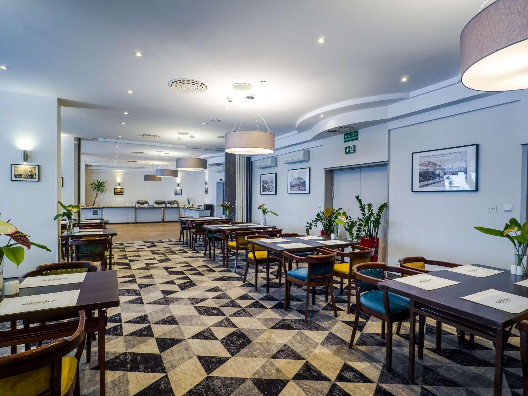 Mercure Czestochowa Centrum Екстер'єр фото