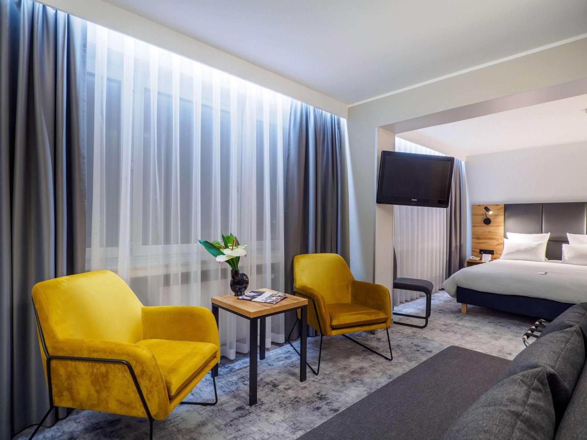 Mercure Czestochowa Centrum Екстер'єр фото