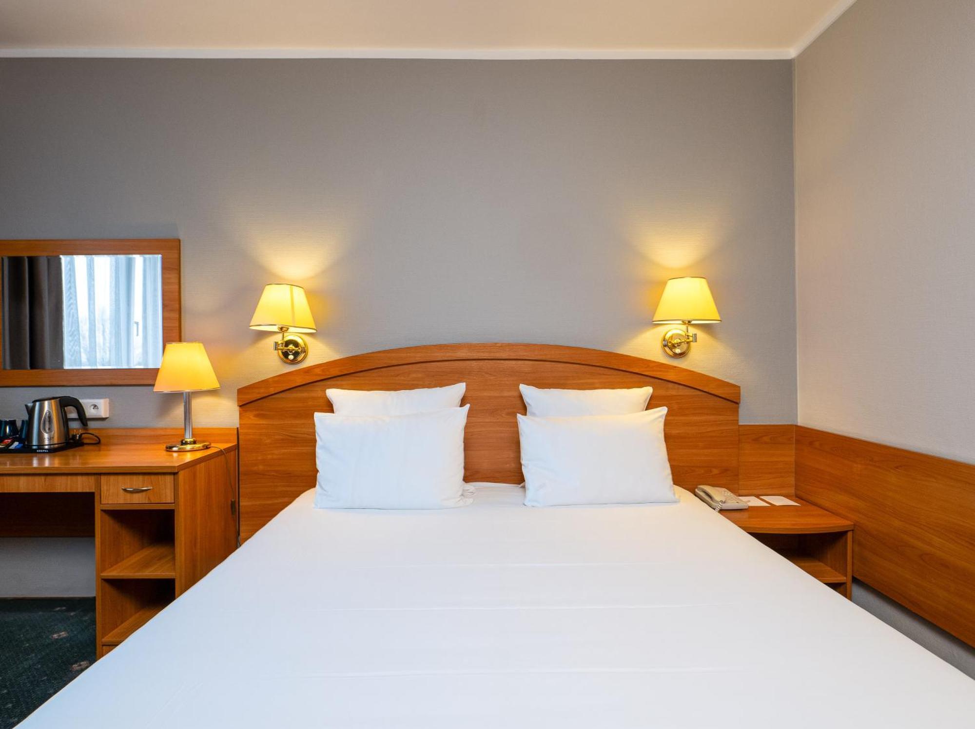 Mercure Czestochowa Centrum Екстер'єр фото